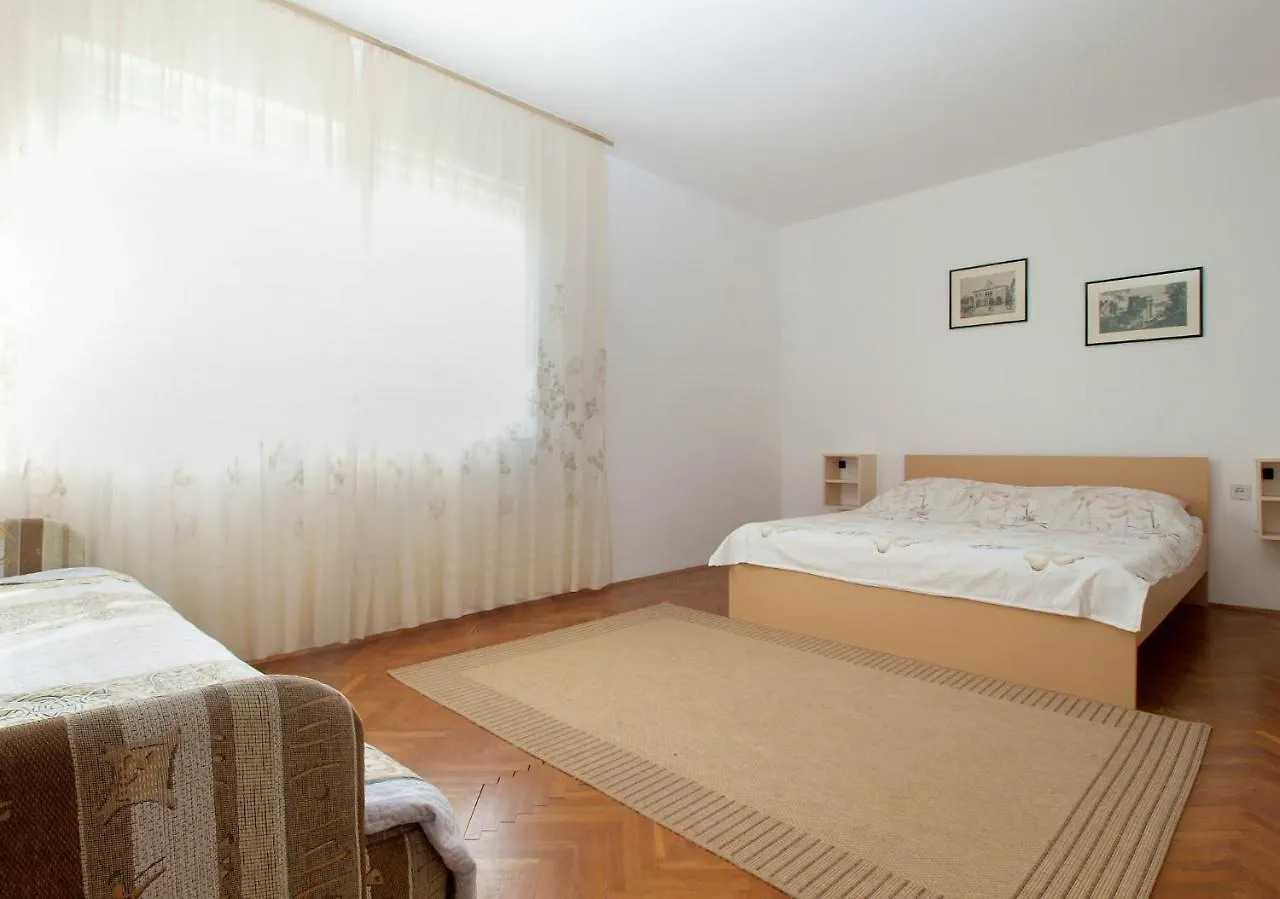 Apartments Mira 1804 Medulin