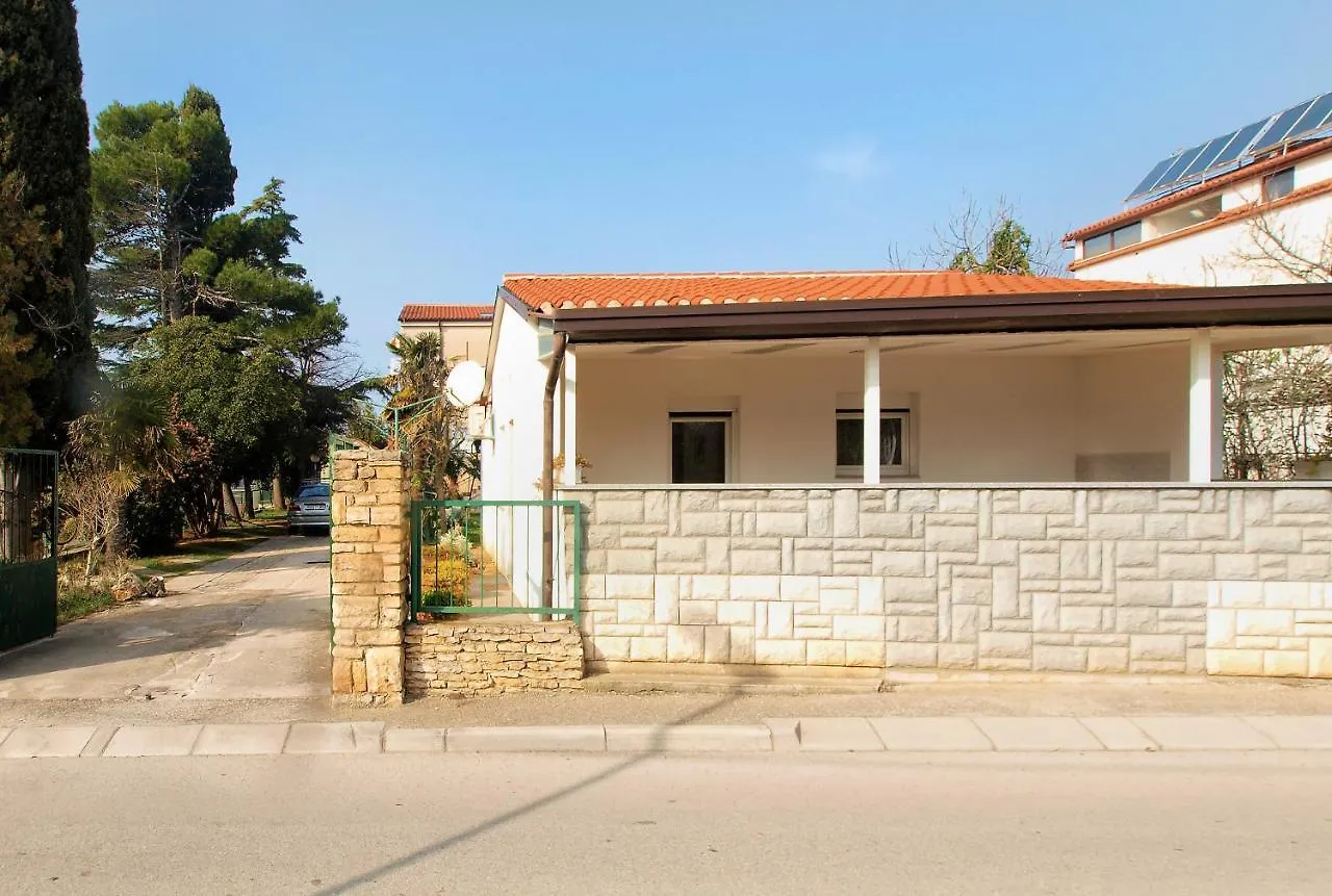 Apartments Mira 1804 Medulin