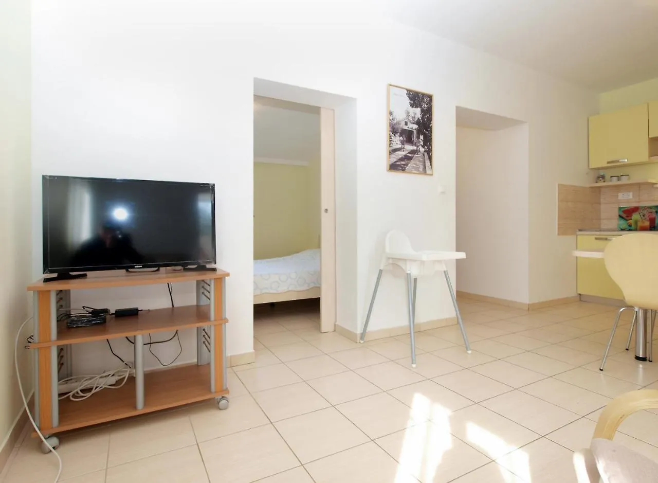 Apartments Mira 1804 Medulin
